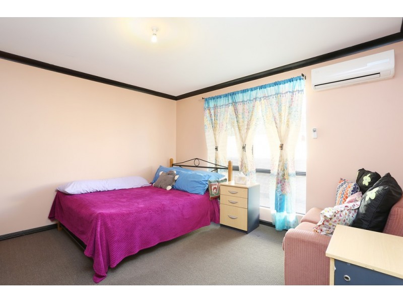 25a EWART STREET, Midvale WA 6056