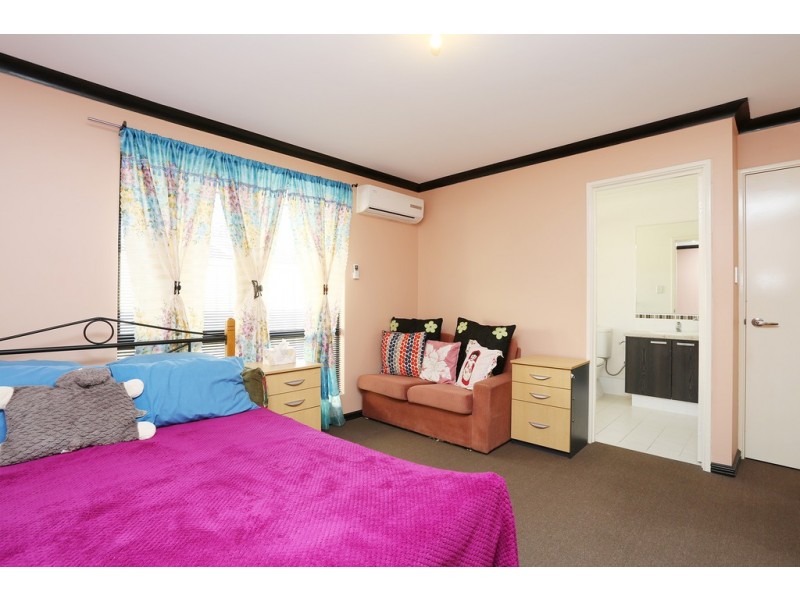 25a EWART STREET, Midvale WA 6056