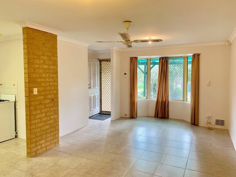 18 LIKELY PLACE, Stratton WA 6056