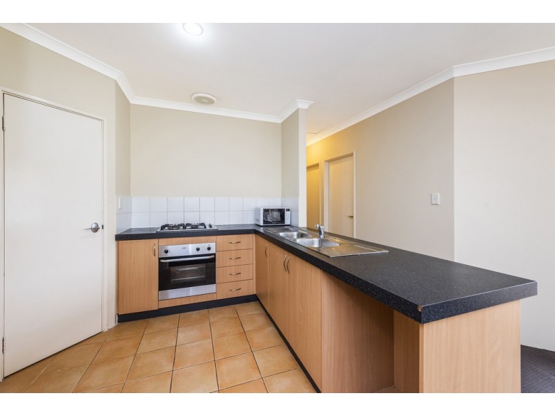 9c DOUST STREET, Cannington WA 6107