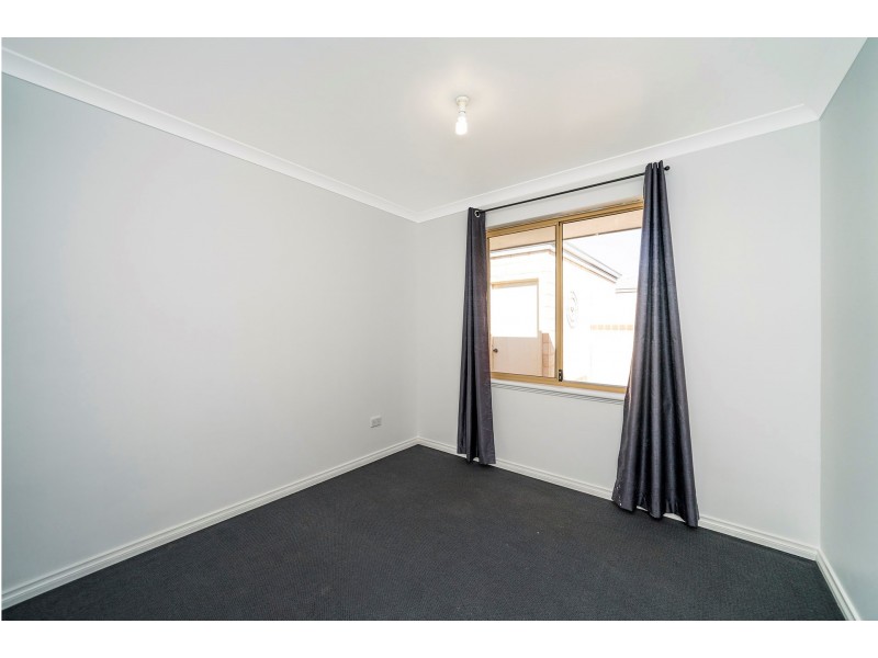 7 ERIC STREET, Midland WA 6056