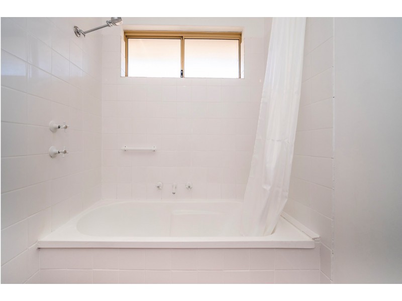 7 ERIC STREET, Midland WA 6056