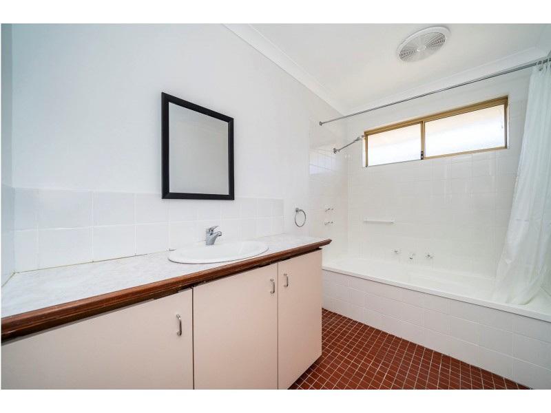 7 ERIC STREET, Midland WA 6056