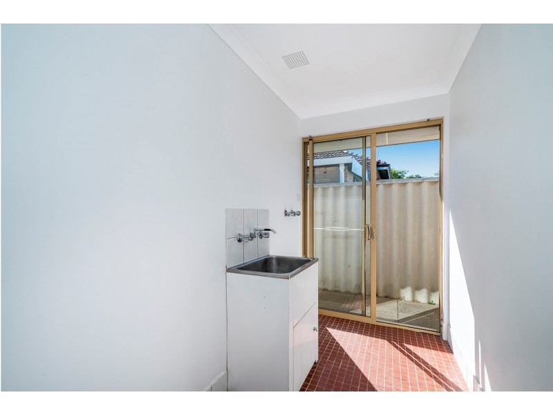 7 ERIC STREET, Midland WA 6056