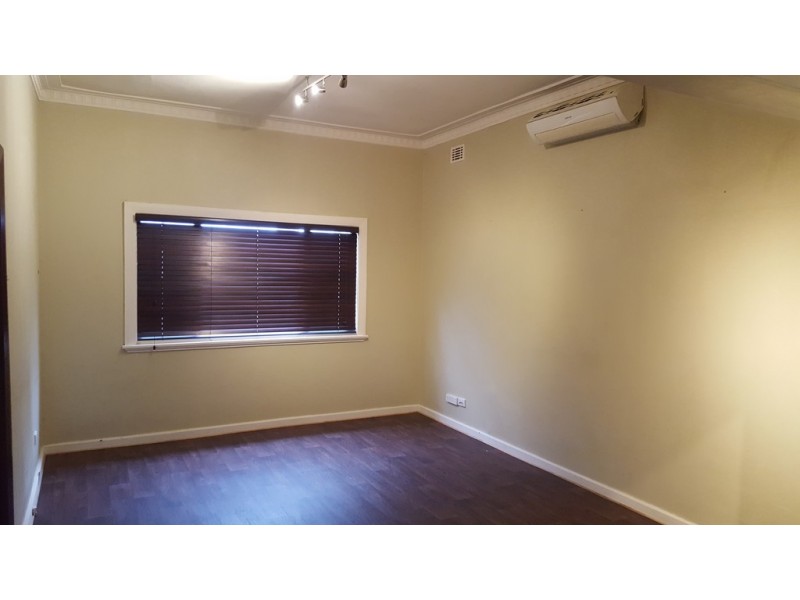 117A MORRISON ROAD, Midland WA 6056