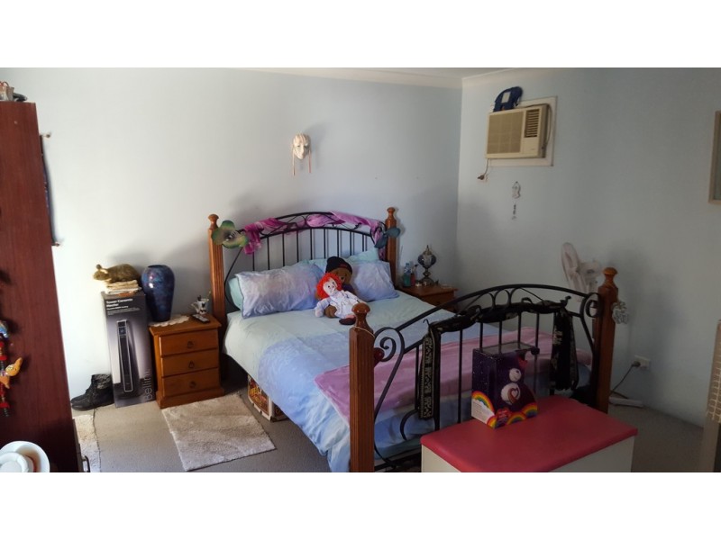 16 Williamson Lane, Stratton WA 6056