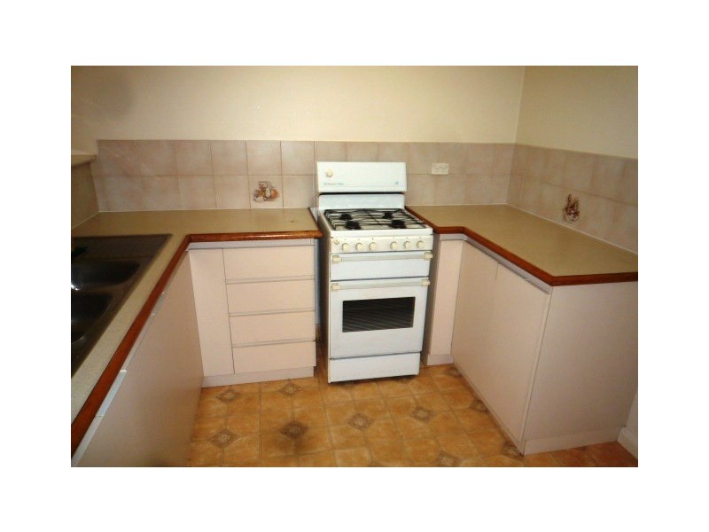 2/19 Hamersley Street, Midland WA 6056