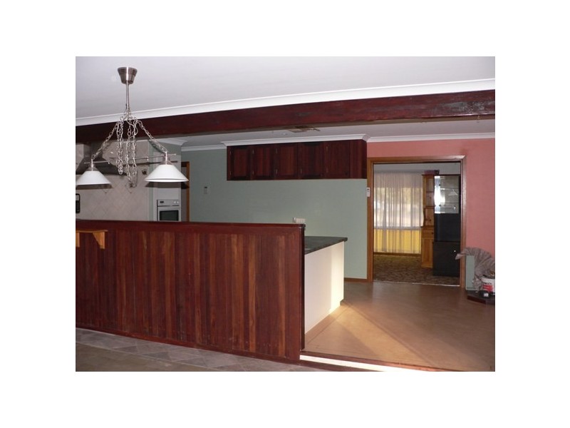 28 Thomas Street, Narembeen WA 6369