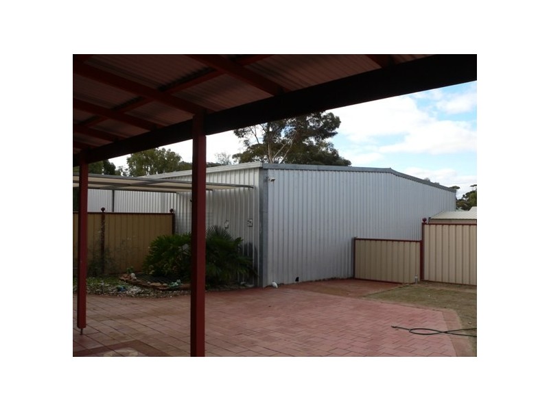 28 Thomas Street, Narembeen WA 6369