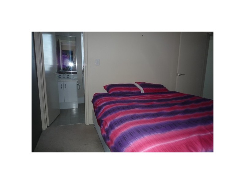 Unit 5/12 Charles East, Midland WA 6056