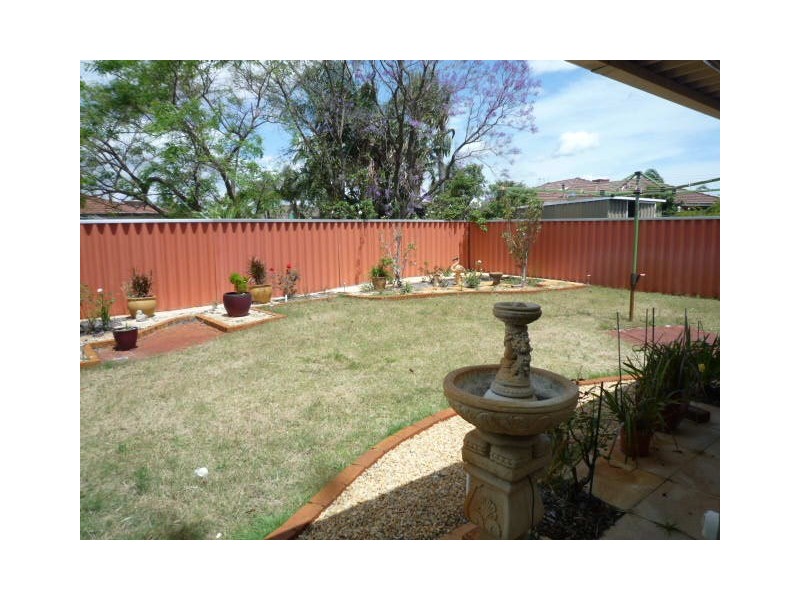70 Harpenden Street, Huntingdale WA 6110