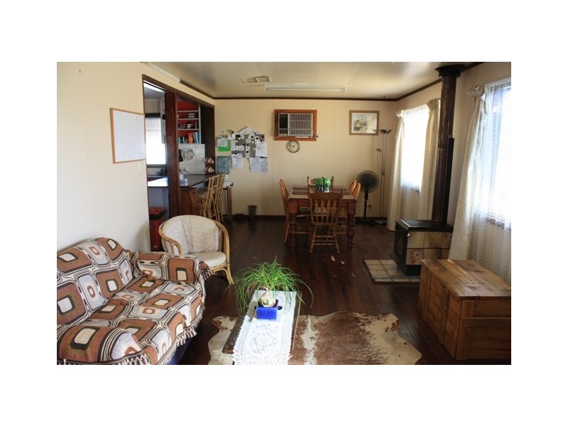 125 Sylvester St, Coolgardie WA 6429