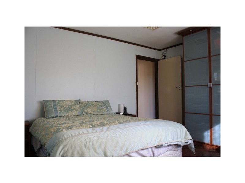 125 Sylvester St, Coolgardie WA 6429