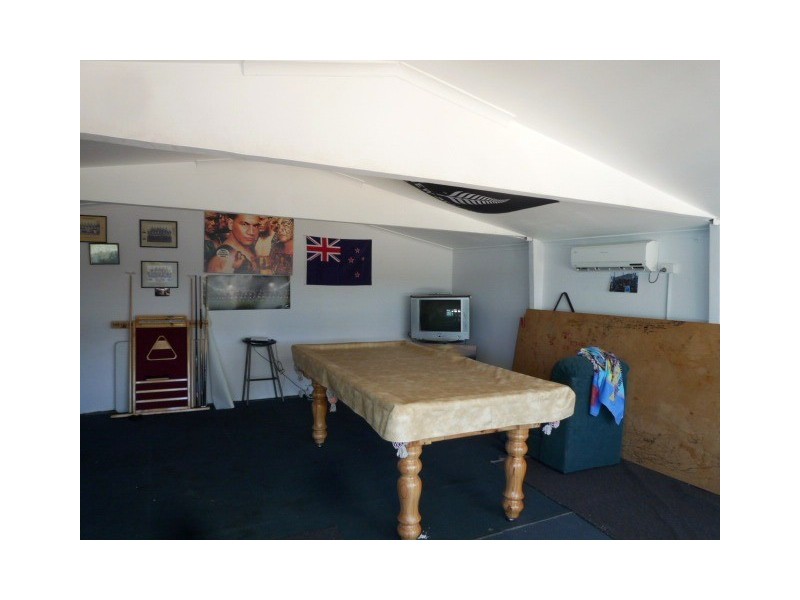 4 CHIRETON, Beechboro WA 6063