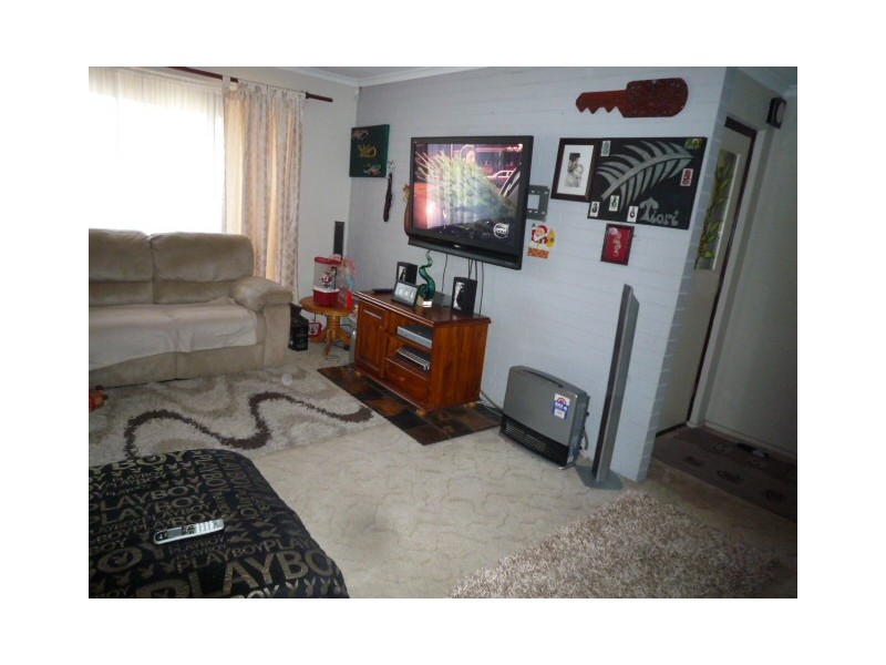 4 CHIRETON, Beechboro WA 6063