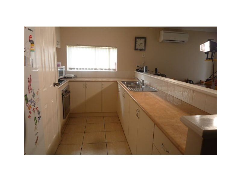 2/13 Gartrell street, Midland WA 6056