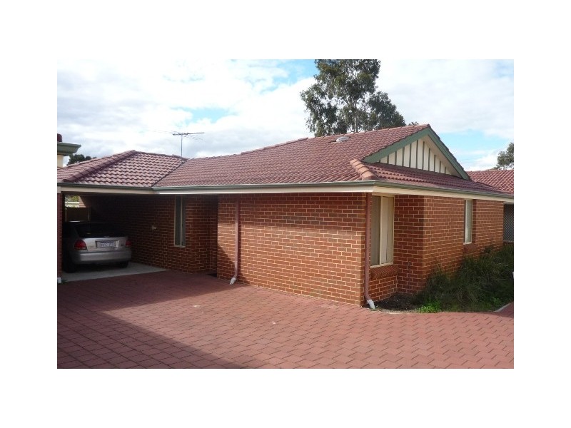 2/13 Gartrell street, Midland WA 6056