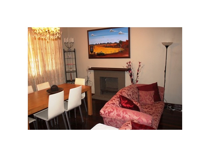 349 Fulham Street, Cloverdale WA 6105