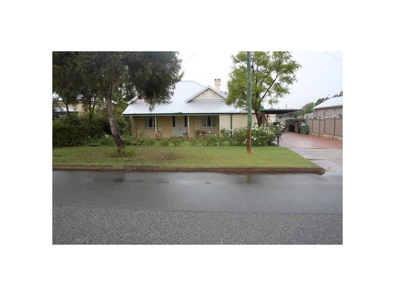 11 Nurstead Ave, Bassendean WA 6054