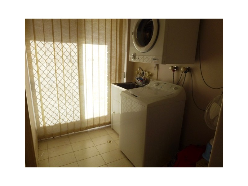 3/11 Mathoura Street, Midland WA 6056