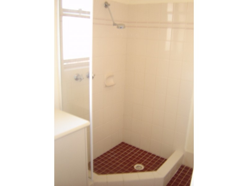 25/11 Elvire St, Viveash WA 6056