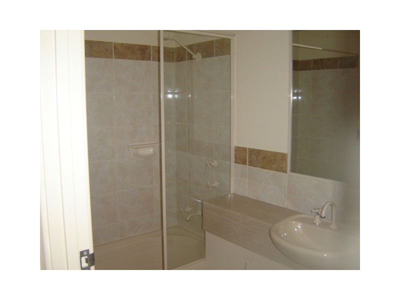 2/39 Ferguson Street, Midvale WA 6056