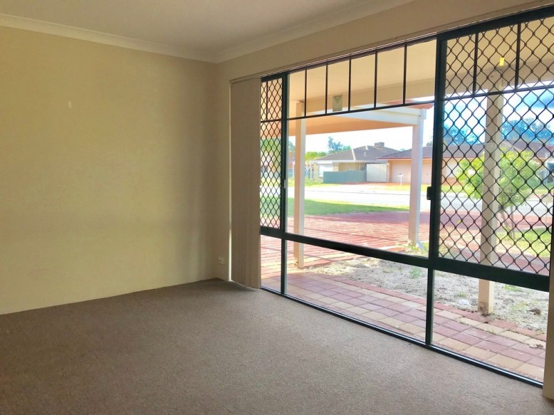 98 Stratton Boulevard, Stratton WA 6056