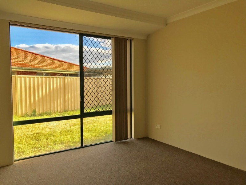 98 Stratton Boulevard, Stratton WA 6056