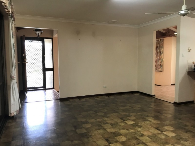 176 Clayton Street, Bellevue WA 6056