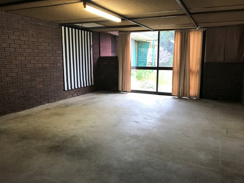 176 Clayton Street, Bellevue WA 6056