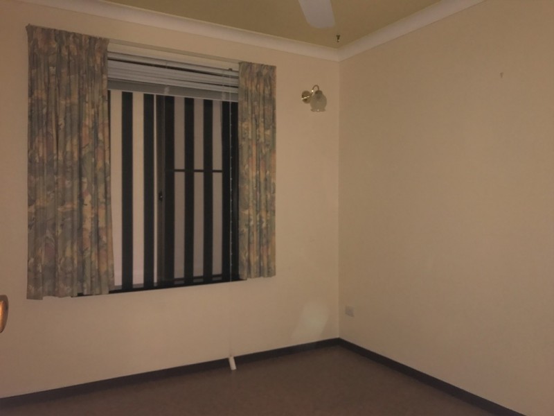 176 Clayton Street, Bellevue WA 6056