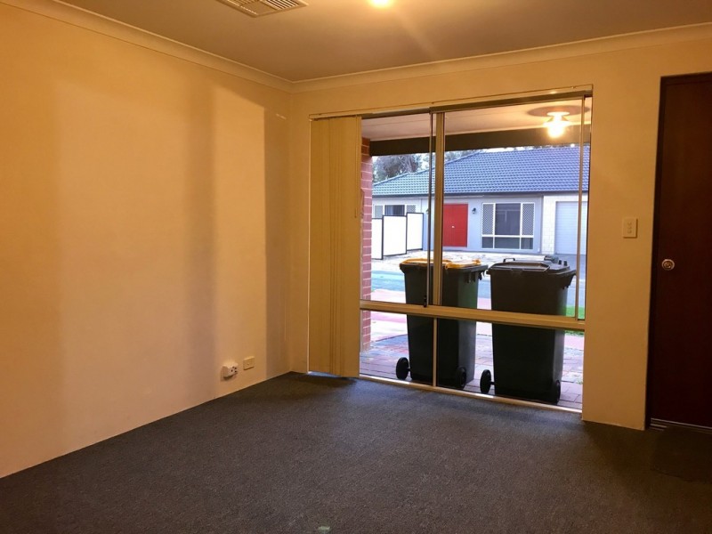 12 Hodges Street, Middle Swan WA 6056