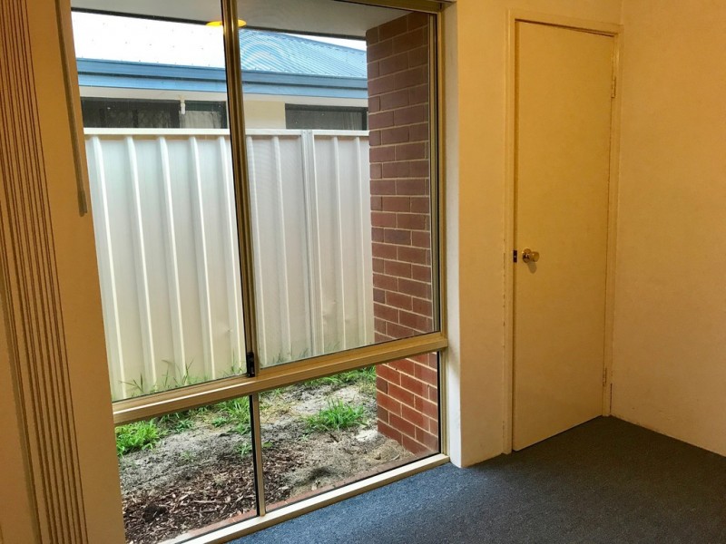 12 Hodges Street, Middle Swan WA 6056