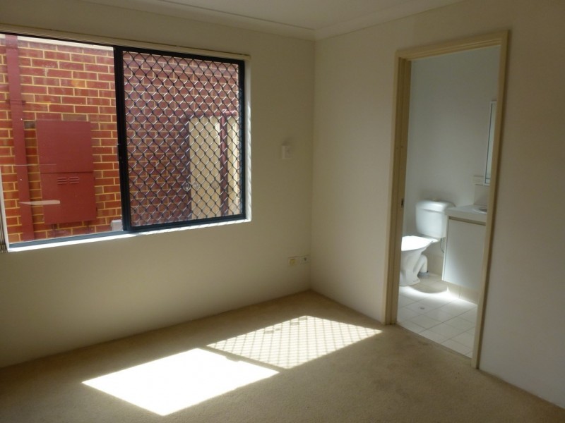 36a Hooley Road, Midland WA 6056