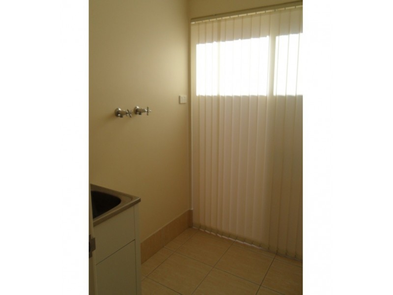 2/13 Gartrell Street, Midland WA 6056
