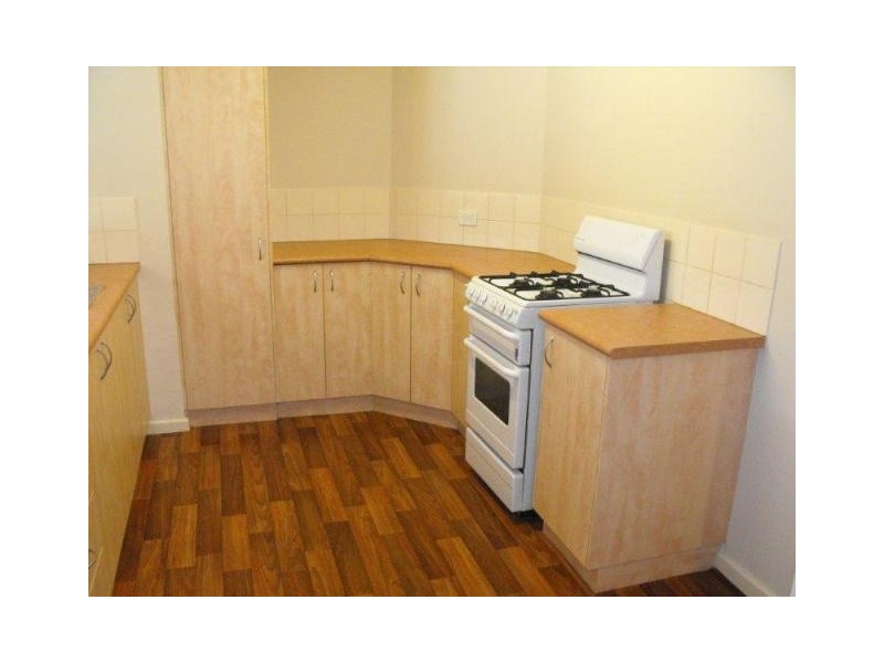 37/11 Elvire St, Midland WA 6056