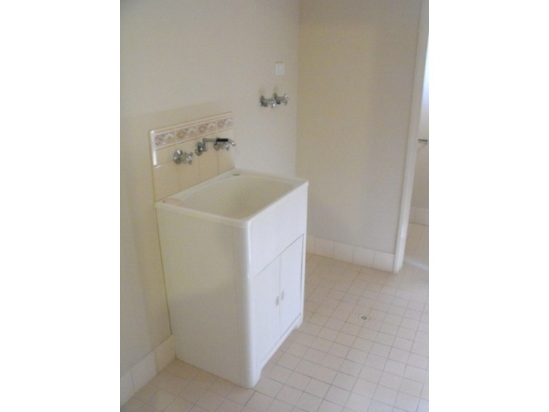 37/11 Elvire St, Midland WA 6056