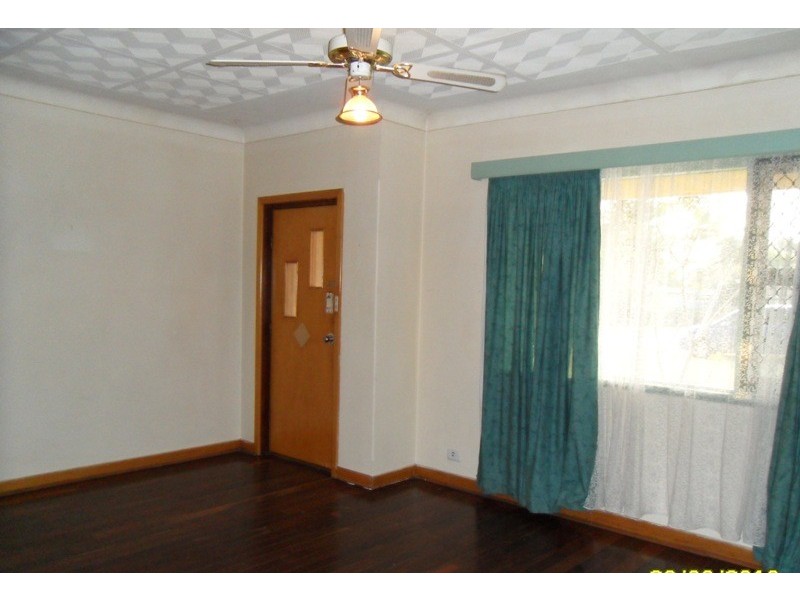 77 Edney Road, High Wycombe WA 6057