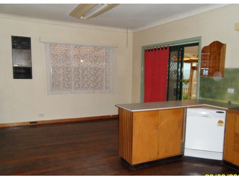 77 Edney Road, High Wycombe WA 6057