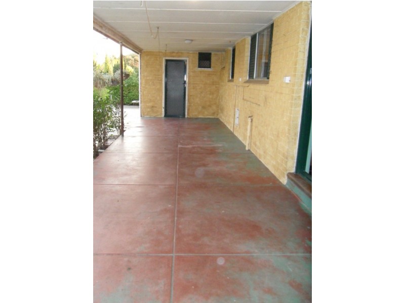 77 Edney Road, High Wycombe WA 6057