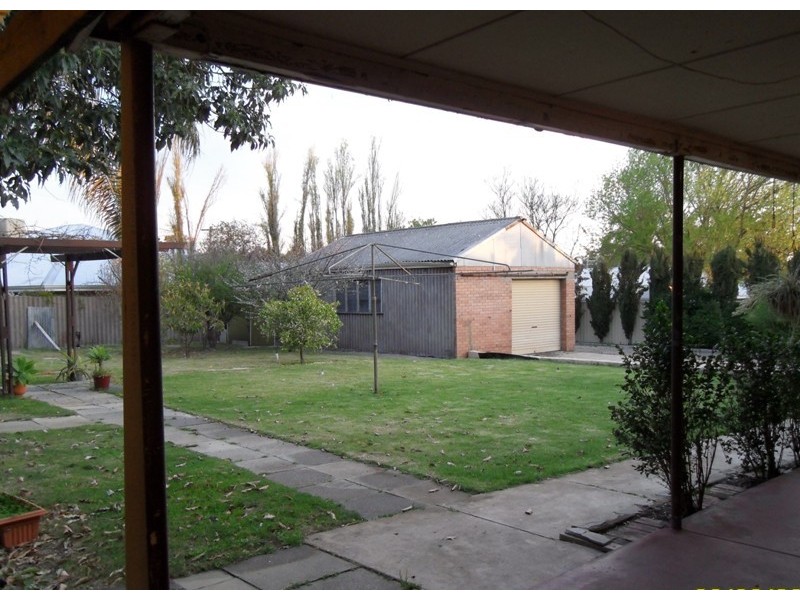 77 Edney Road, High Wycombe WA 6057