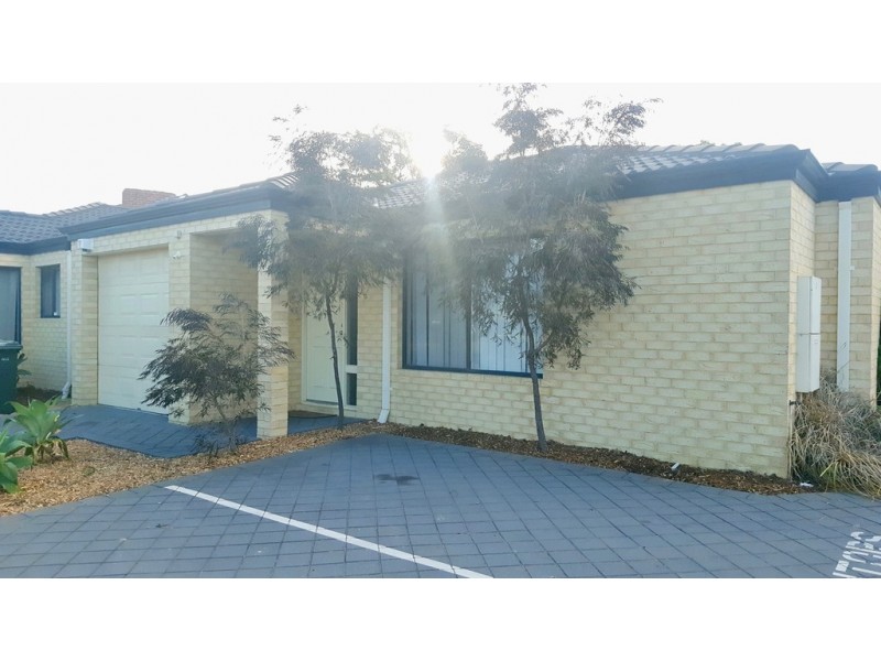 2/7 Templeman Pl, Midland WA 6056