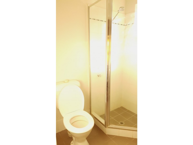 2/7 Templeman Pl, Midland WA 6056