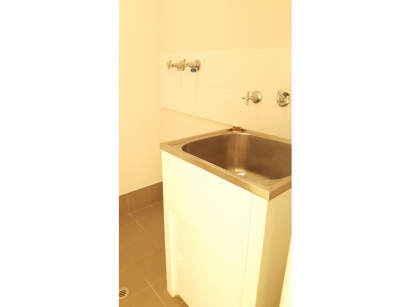 2/7 Templeman Pl, Midland WA 6056