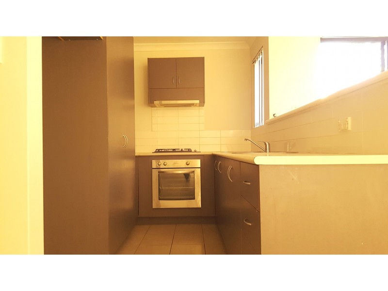 2/7 Templeman Pl, Midland WA 6056