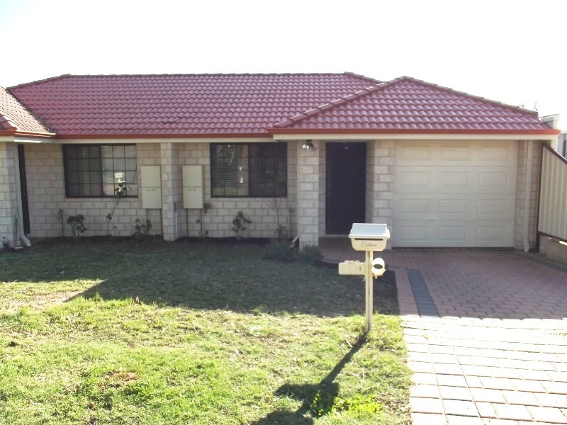 2/33 Elvire St, Viveash WA 6056