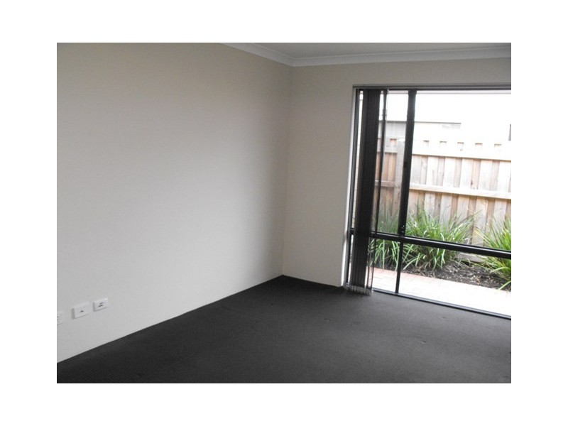 34 Caldervale Avenue, Ellenbrook WA 6069
