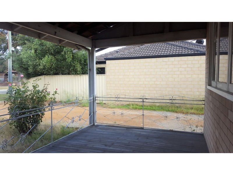 65 Loton Ave, Midland WA 6056