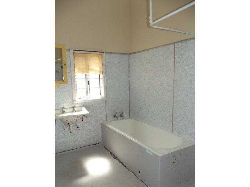 65 Loton Ave, Midland WA 6056