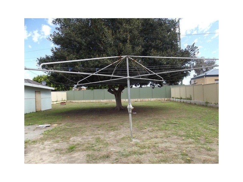 65 Loton Ave, Midland WA 6056